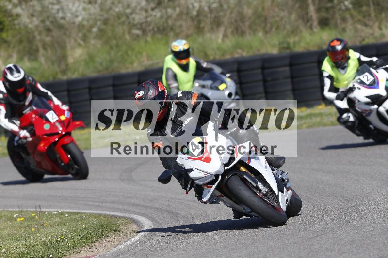 /Archiv-2025/03 04.04.2025 TZ Motorsport ADR/Gruppe gruen/4